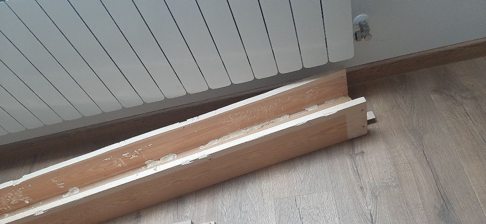 drewniana obudowa na słup
