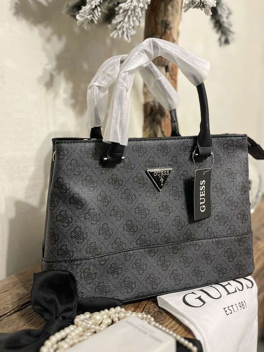 Жіноча сумка, шопер Guess Cordelia Logo Luxury Satchel HWBG8377060-CLO
