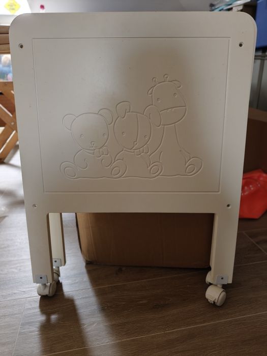 Berço de bebe pequeno