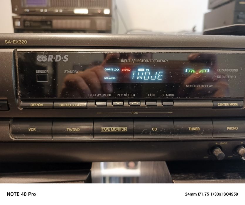 Technics amplituner.