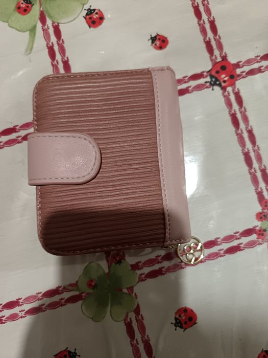 Carteira para mulher  cor rosa + oferta brindes ( Portes grátis)(