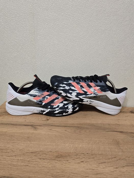 Чоловічі кросівки Adidas SL20