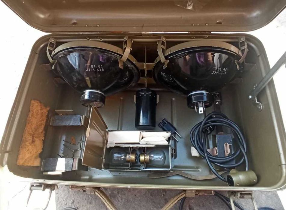 Прибор ночного видения ПНВ-57 /Прилад нічного бачення