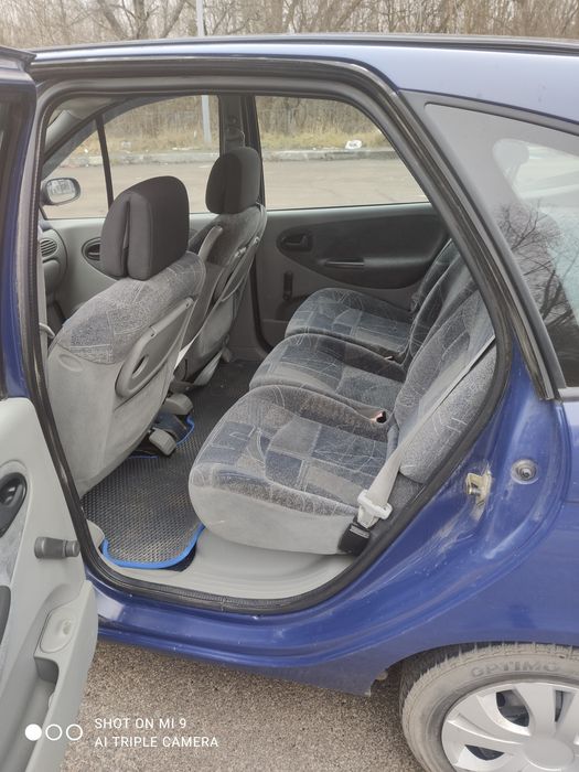 Рено scenic 1.9b 2000р