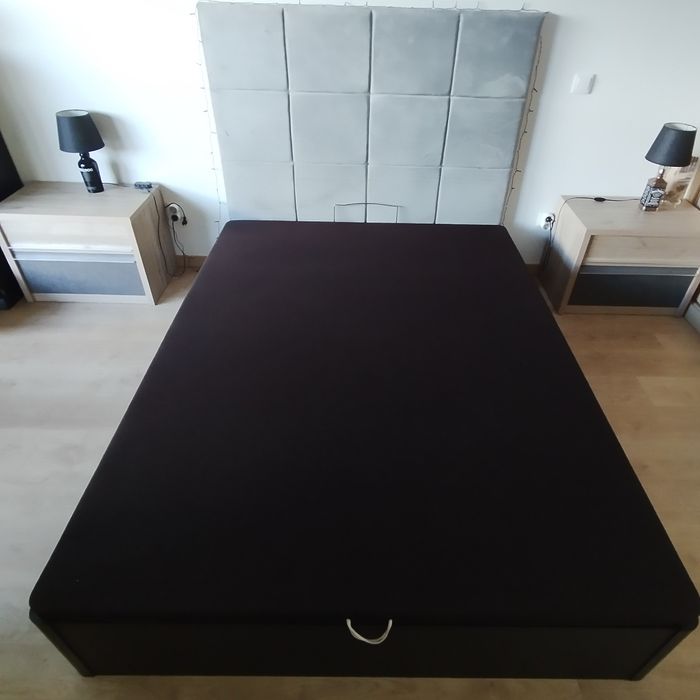 Cama com arrumação