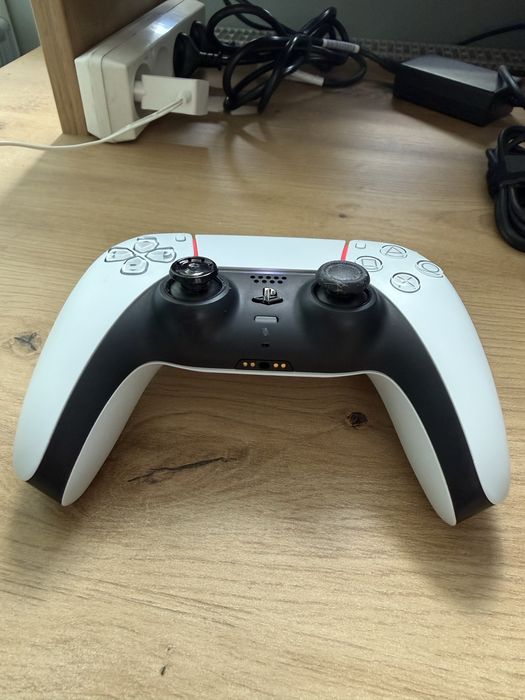 Pad PS5 - używany