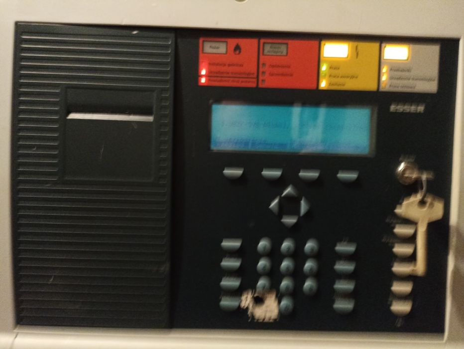 Centrala pozarowa esser 8000c
