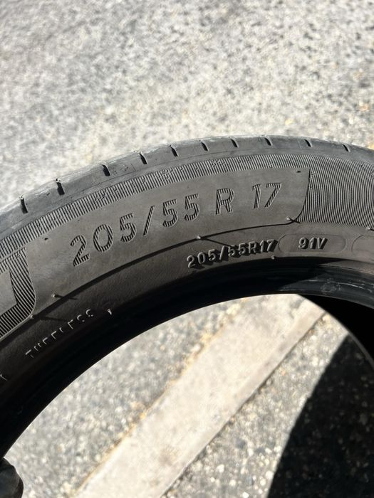 205/55/17  2 pneus