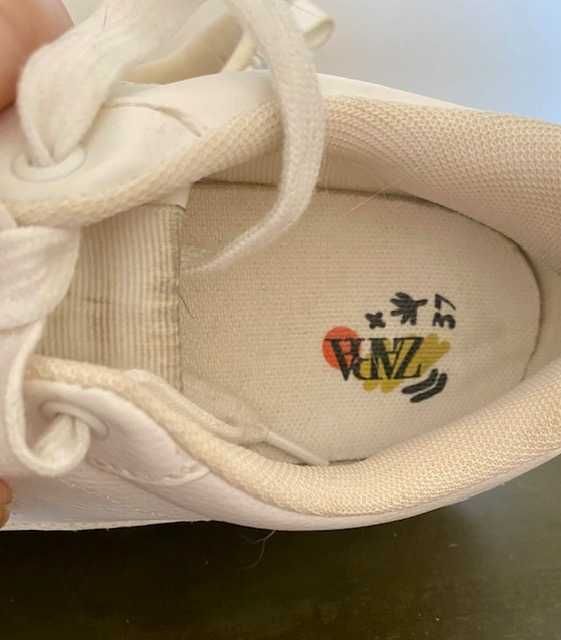 Ténis Zara Casual brancos. Desportivos !