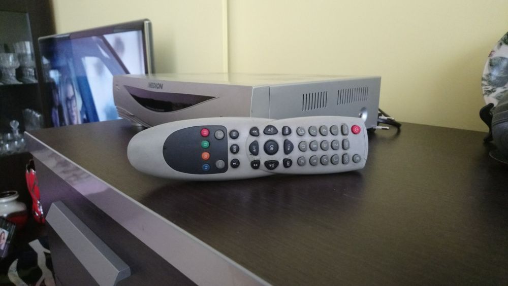 Dekoder tv sat MEDION