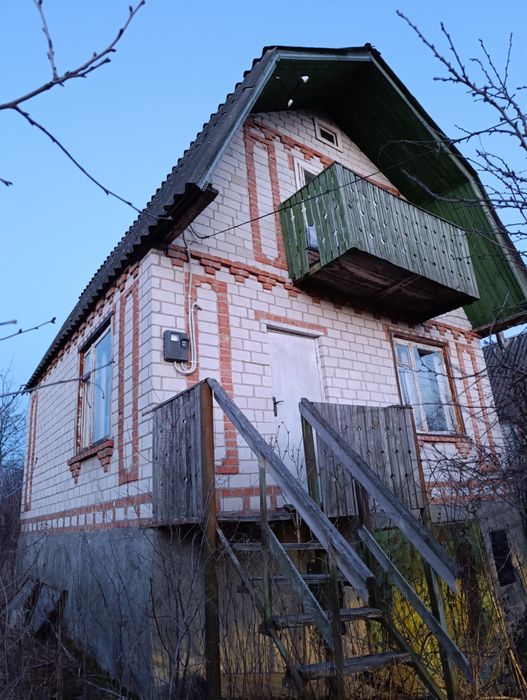 Продам будинок в передмісті