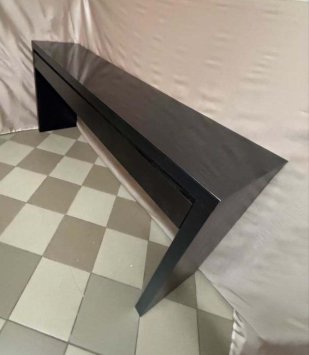 Toaletka stolik czarna ze szklem na blacie IKEA - naturalna okleina