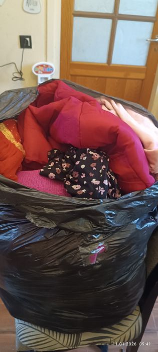 Ubranka 98-104 dziewczynka cały worek 120 l