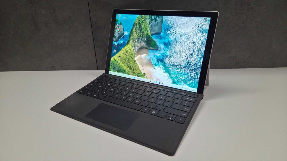Microsoft Surface PRO 7 i5 1035G4 8GB dysk 256SSD 2736x1824 2K Full HD IPS gwarancja Windows 11 Laptop do pracy biura warsztatu biznesowy na Komunię