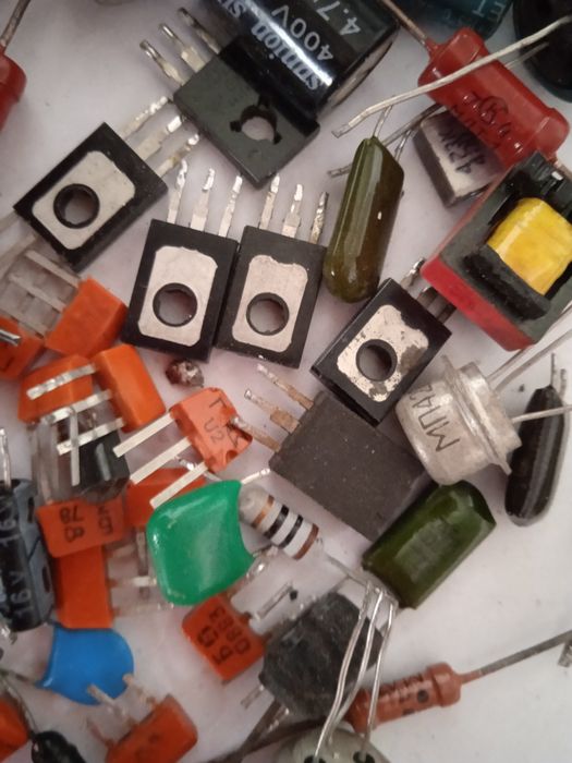 Транзисторы советские разные