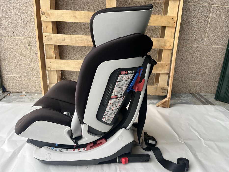 Cadeira auto group 1 go one isofix CHICCO