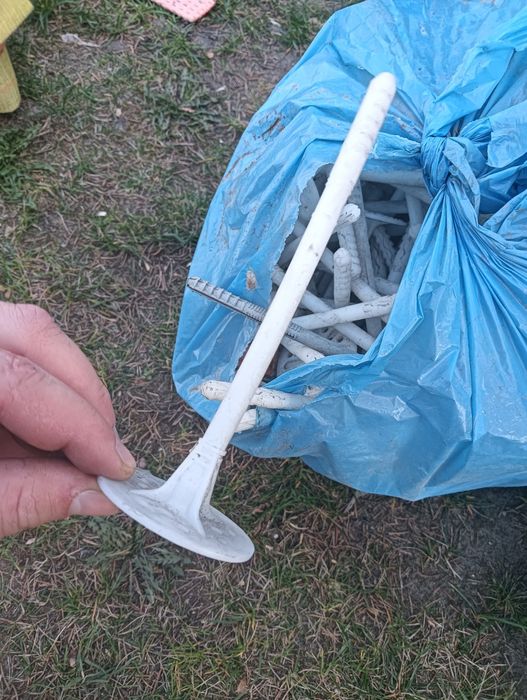 Sprzedam dyble około 200 szt