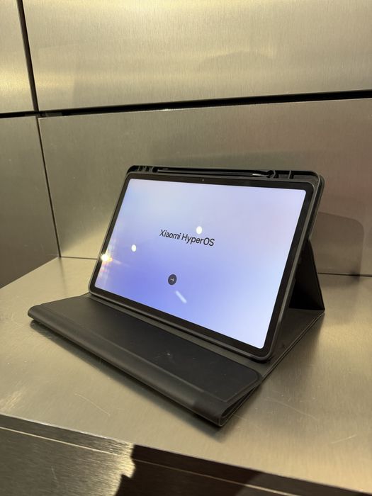 Xiaomi Pad Pro com acessorios