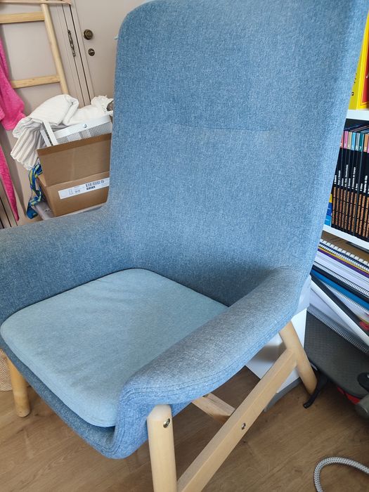 Poltrona Vedbo IKEA - azul claro