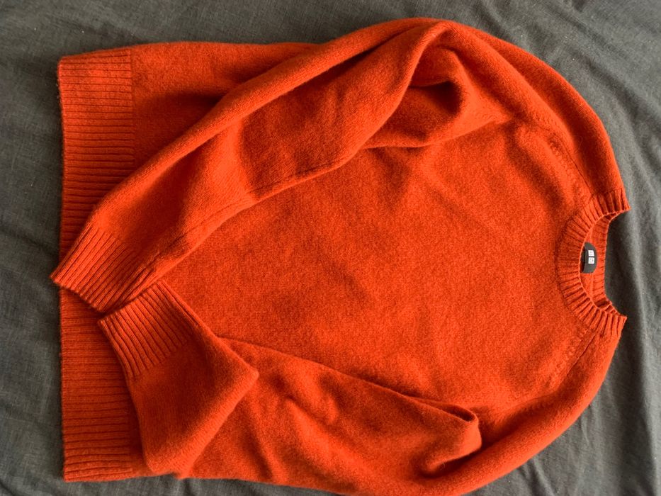 Светри з натуральним складом Uniqlo