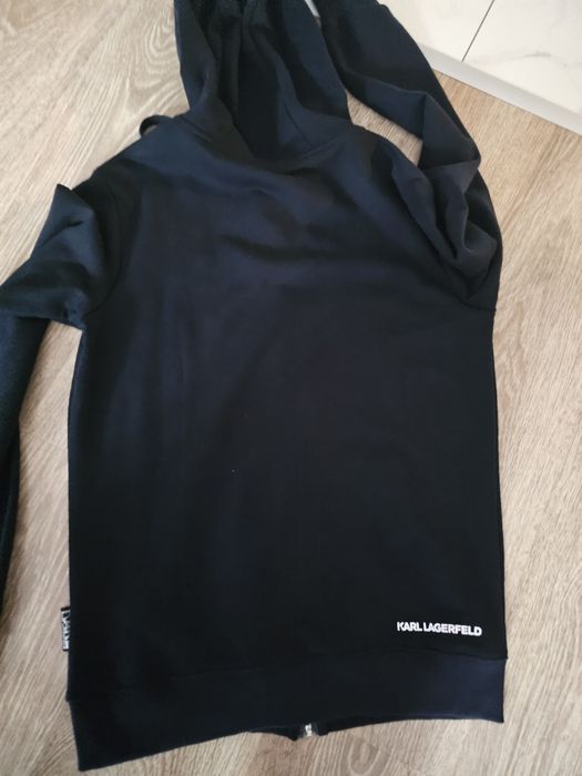 Męska bluza z kapturem