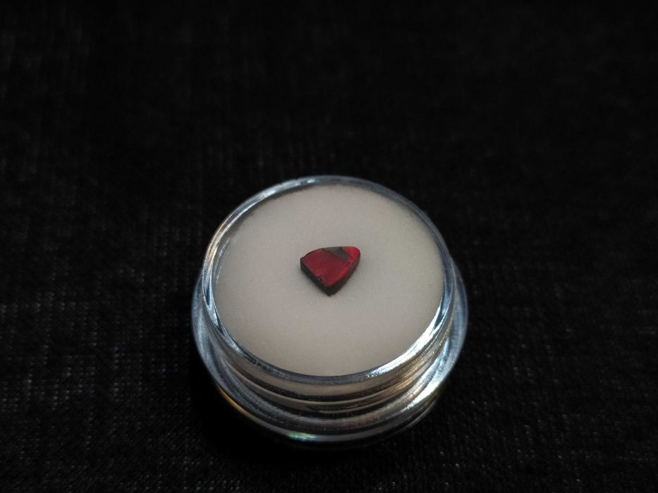 Naturalny Opal Australijski Czarny 0,45ct