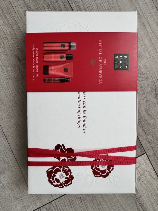 Подарунковий набір Rituals The Ritual of Ayurveda Gift Set S