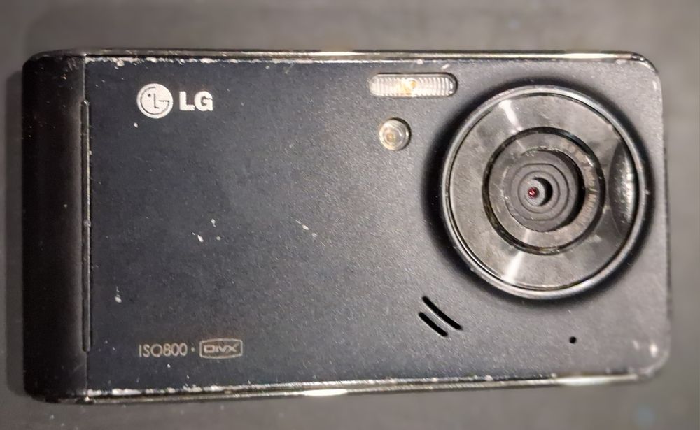 Telemóveis LG sem carregador