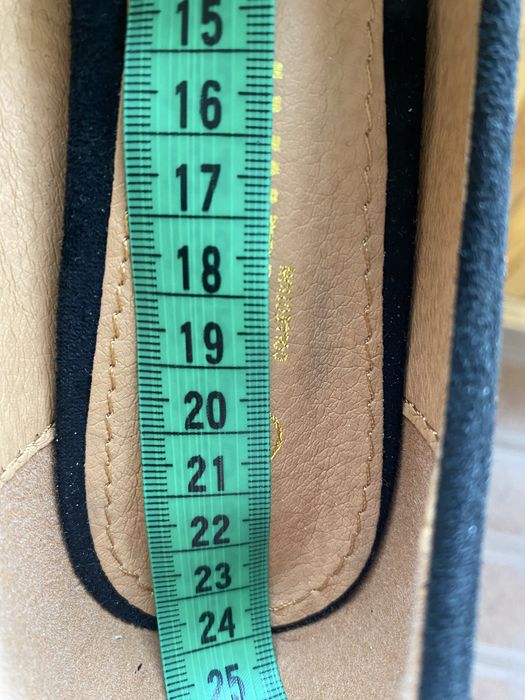 Класичні жіночі туфлі