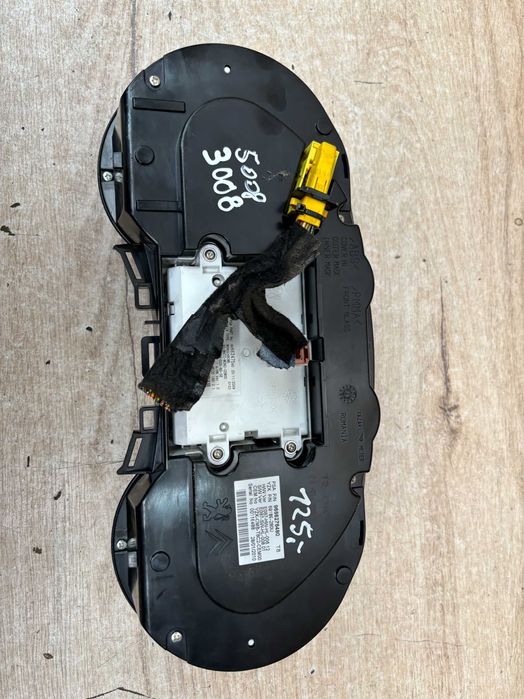 Licznik Peugeot 3008 / 5008