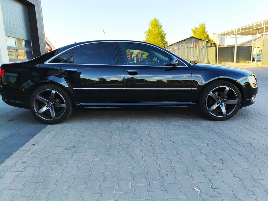 Sprzedam bardzo ładny egzemplarz Audi A8 D3 w super stanie