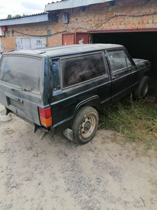 Jeep cherokee XJ 4.0 трехдверный
