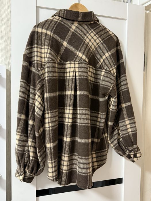 тепла картата сорочка