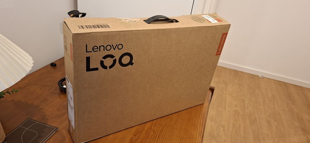 Lenovo LOQ 15APH8 - AMD Ryzen 7 7840HS, 16GB, RTX 4060 - Como Novo