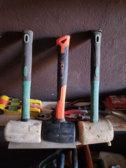 Łopaty i inne  tego typu rzeczy