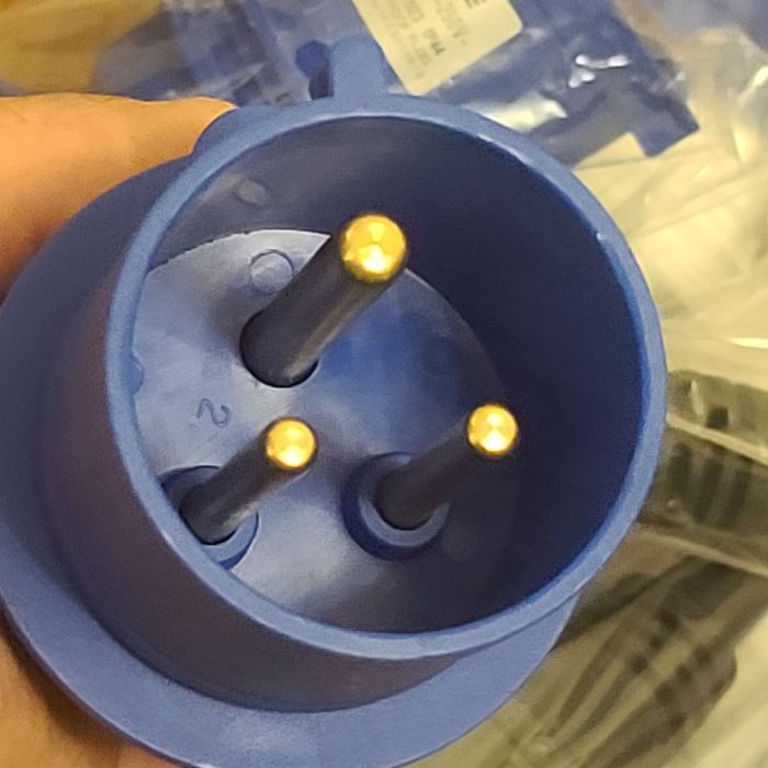 Tesla 32A хвостовик подходит к зарядке 2 генерации