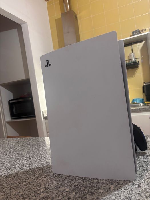 PlayStation 5 com leitor de discos