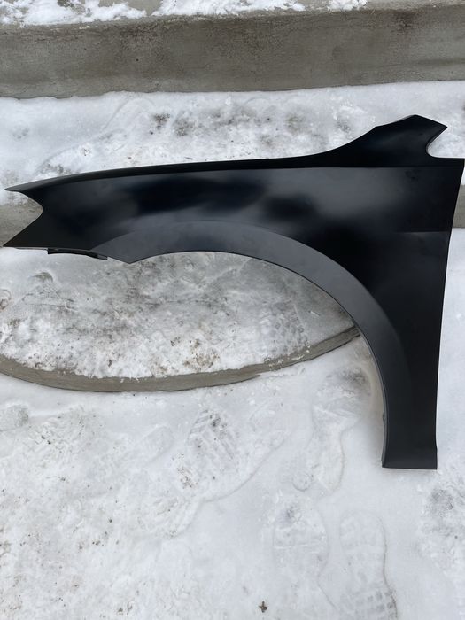 Крило на e-golf 2017