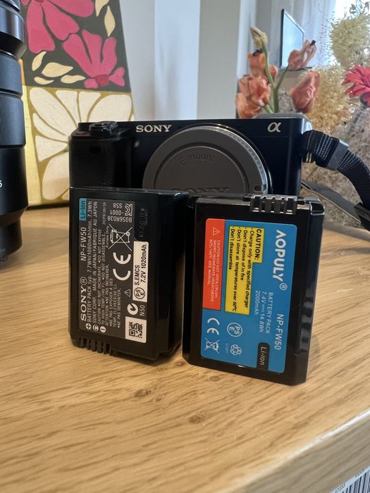 Body Sony a6000  обєктиви 35mm + 4.18-105 mm