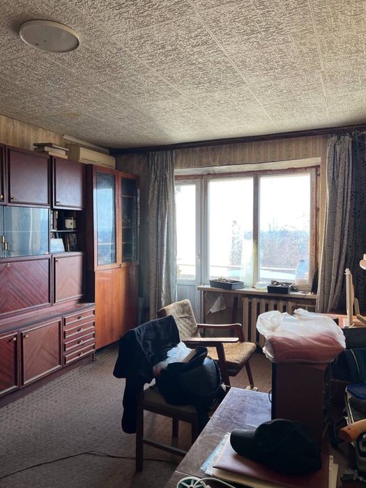 Продаж 1к вул. Вечірньокутська 52