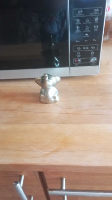 Metalowy otwieracz słoń