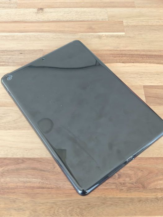 Apple iPad 9ª Geração 10.2" 64GB Wi-Fi Space Gray - Completo em Caixa (Como Novo)