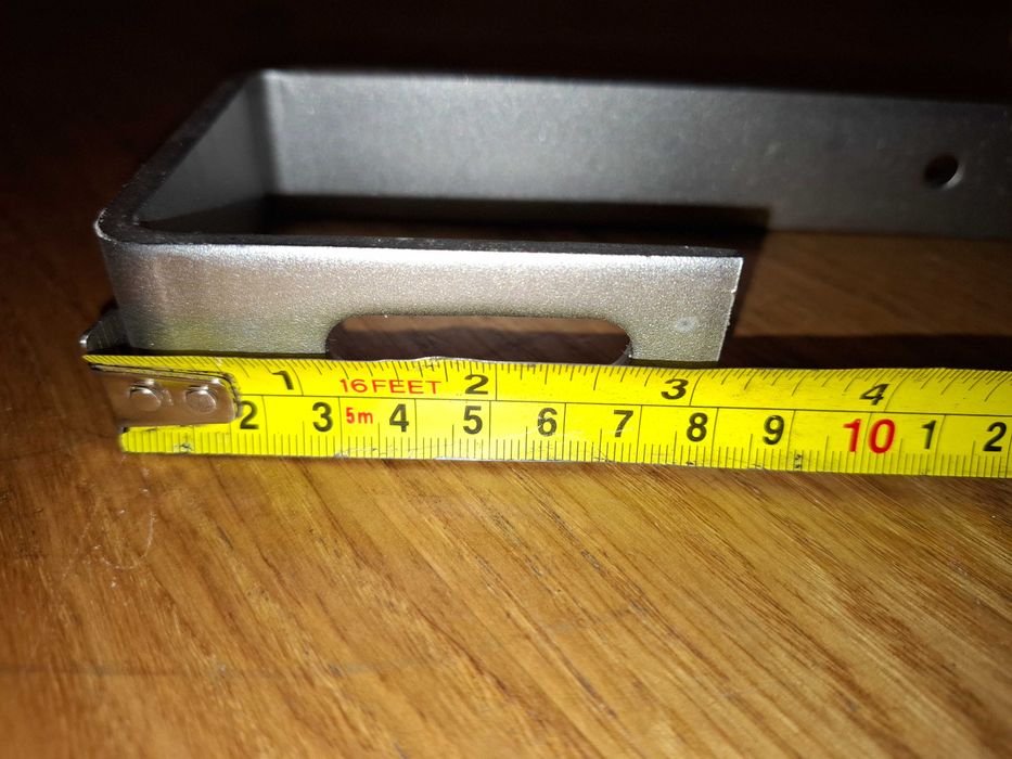 Uchwyt PV hakowy do dachówki, papy, gontu. 230x30x4 mm. 11 sztuk