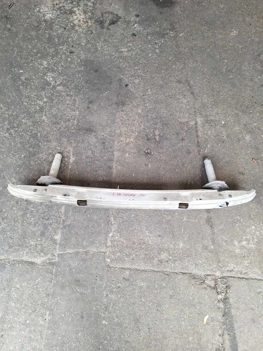 Belka zderzaka BMW E39 Tył Belka tył