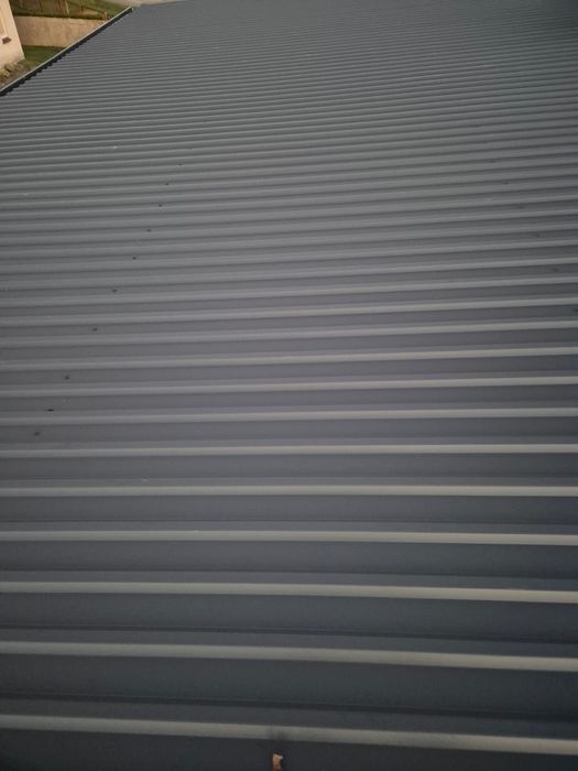 Dachy remont Firma zajmuje się profesjonalnym demontażem i utylizacją