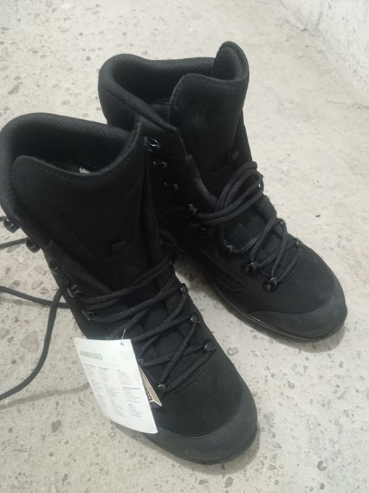 Buty Gore-Tex LOWA rozm. 42,5 wkł. 27,4. Nowe