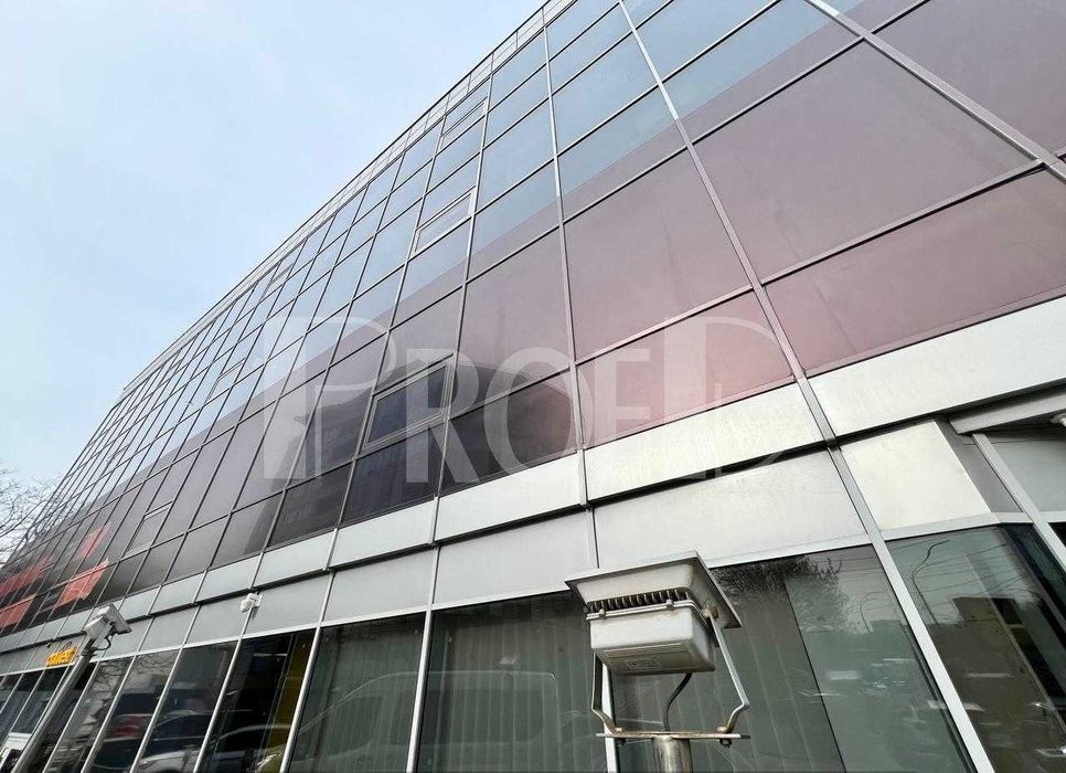 БЕЗ% продаж окремої будівлі вул Нововокзальна (3675 м2)