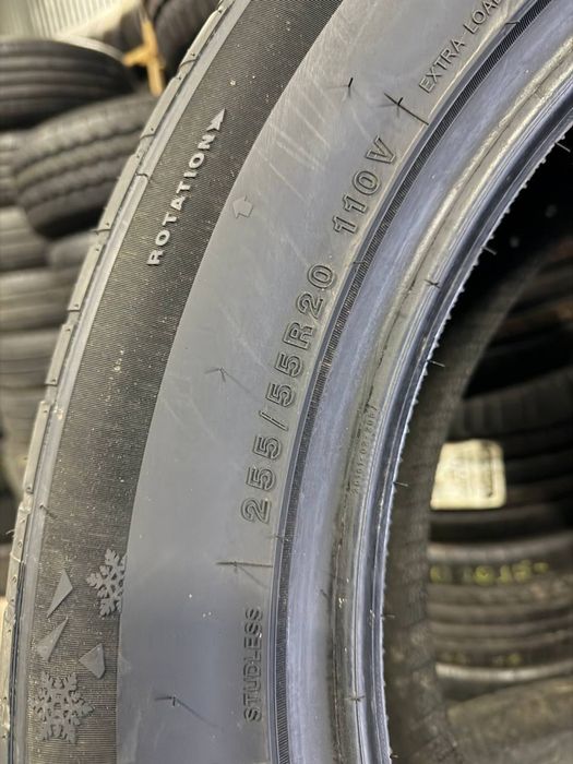 R20 255/55 Tracmax Privilo S330