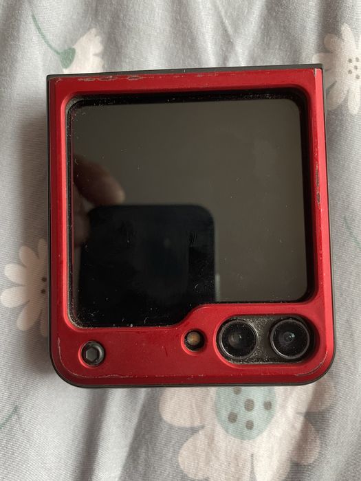 Samsung galaxy flip 5