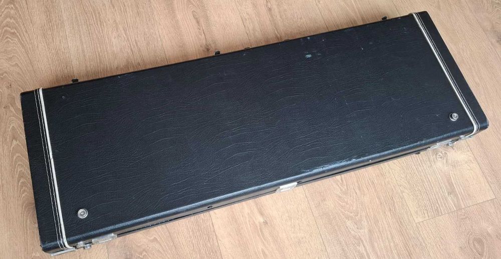 Estojo Ibanez RG550LC Guitar Hardshell Case by TKL
